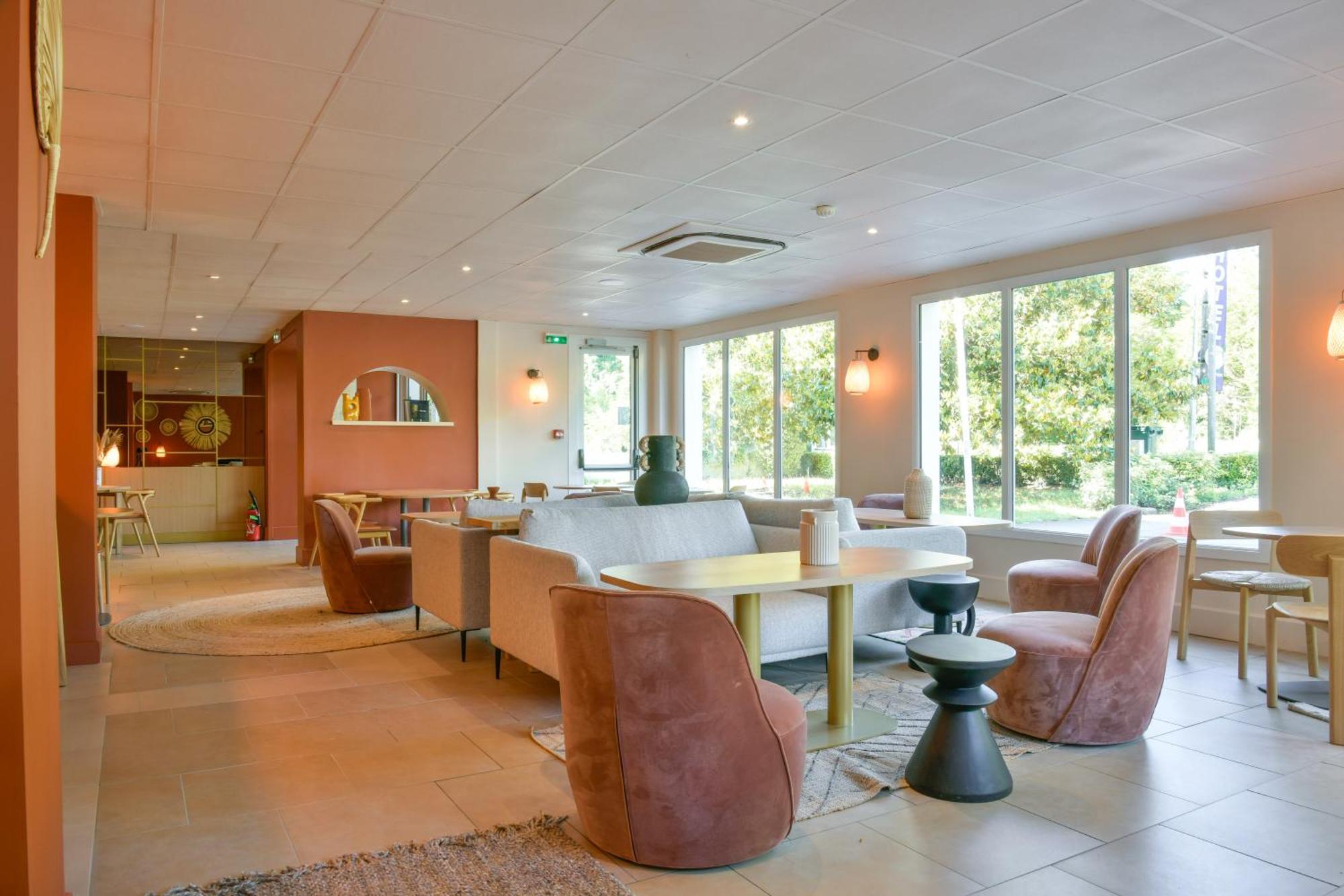 Bhoma Bourges - Hotel & Restaurant Екстериор снимка