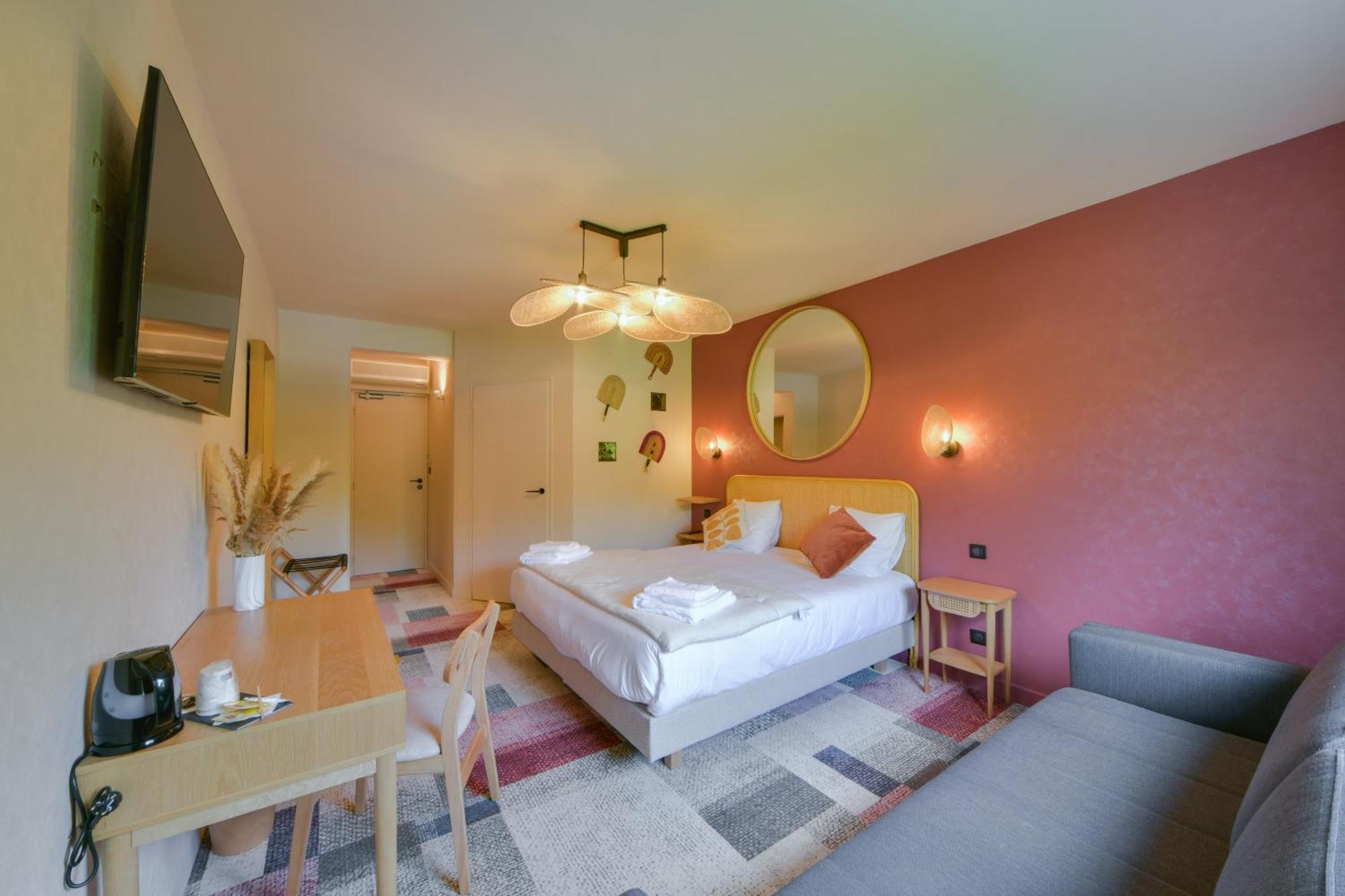 Bhoma Bourges - Hotel & Restaurant Екстериор снимка
