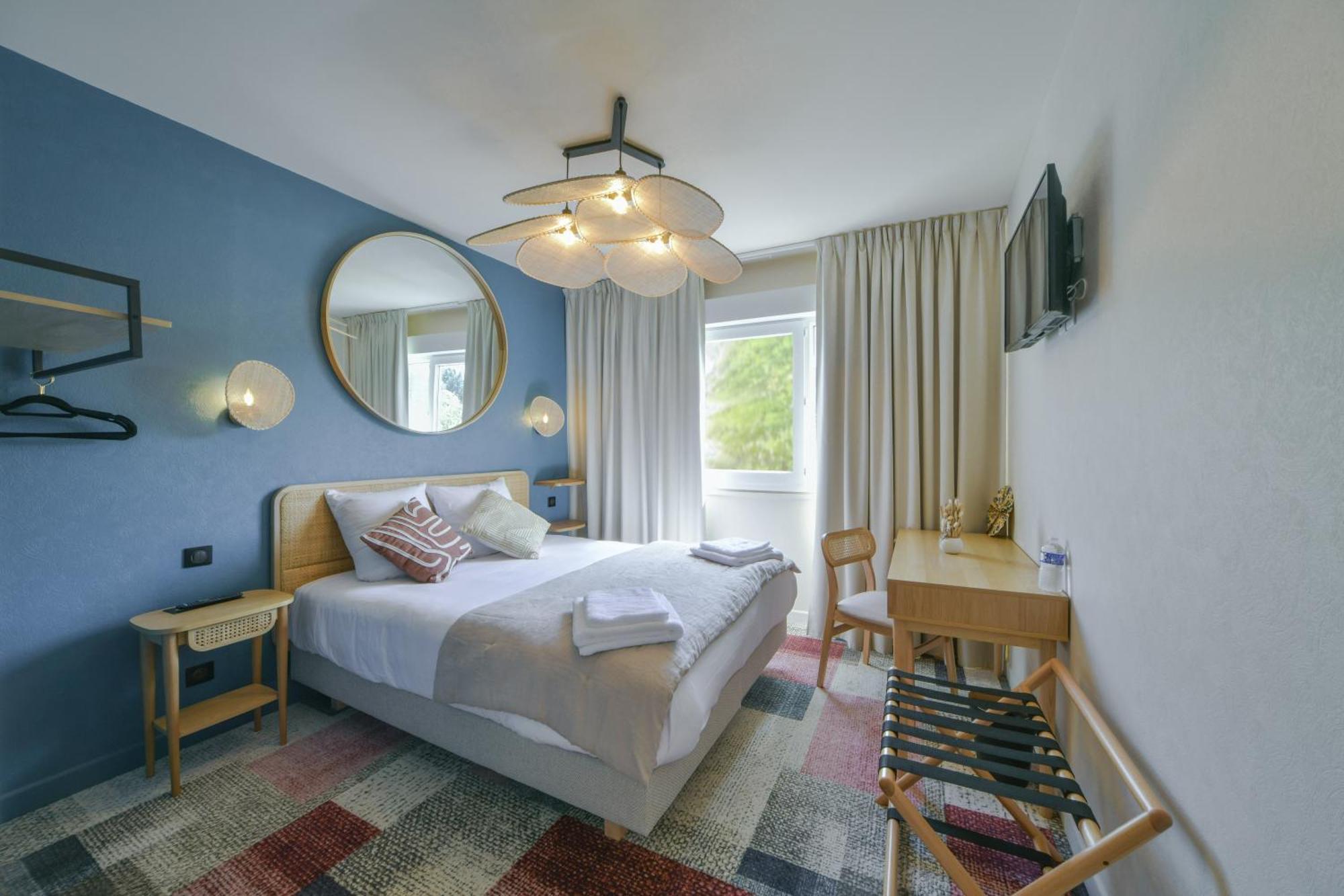 Bhoma Bourges - Hotel & Restaurant Екстериор снимка